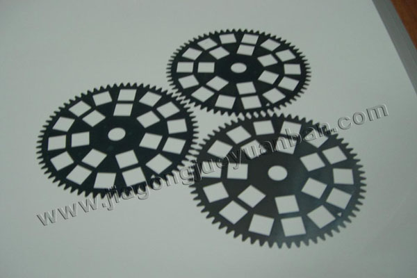 浅谈关于游星轮的研磨抛光